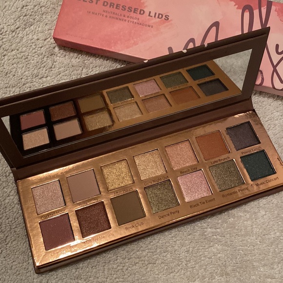 Mally Beauty Best Dressed Lids Neutrals & Bolds 14 Matte & Shimmer Eyeshadows - Picture 5 of 9